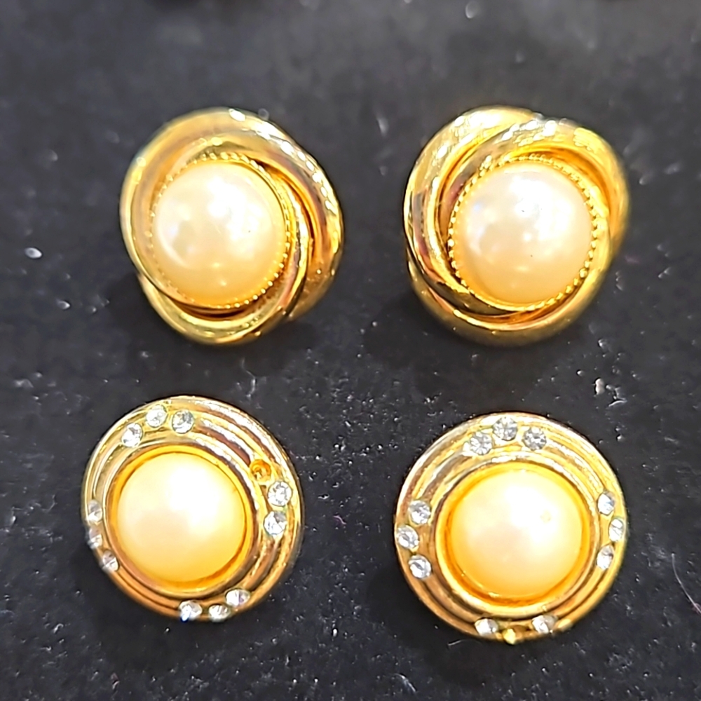 Pearl  earrings  vintage